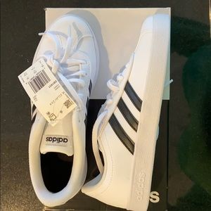 New Adidas size 3 (big kids)